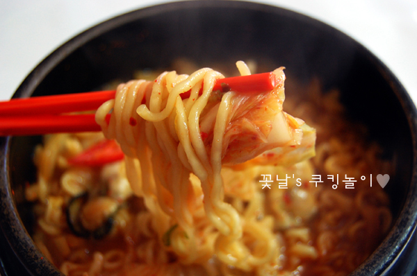 굴뚝배기 이미지