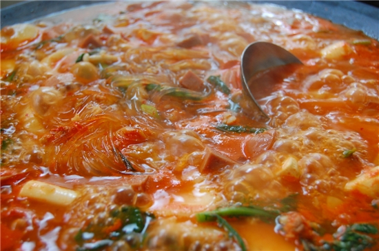 뚜껑집부대찌개 이미지