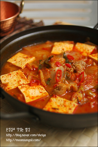 김치찌개 이미지