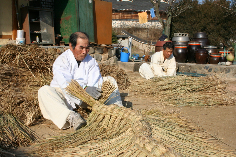 양동마을 이엉엮기