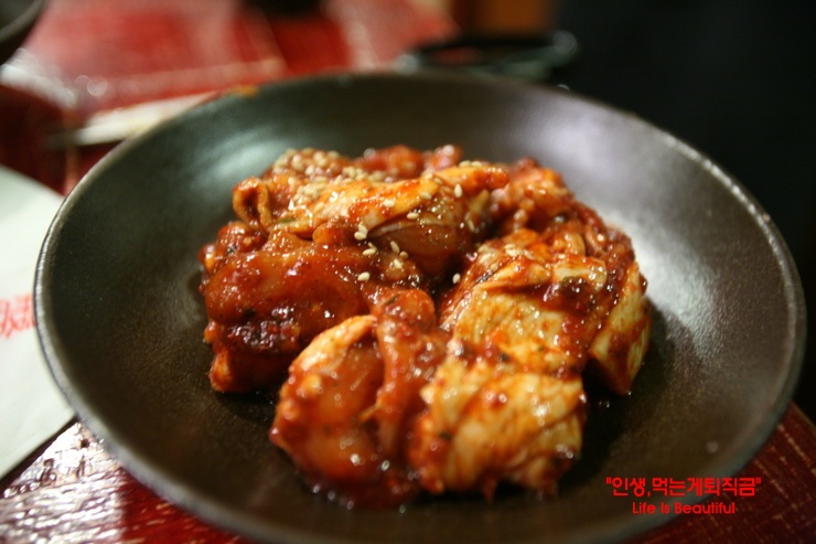 강남역맛집-참숯갈비 반 춘천닭갈비는 왜곡된것이다.