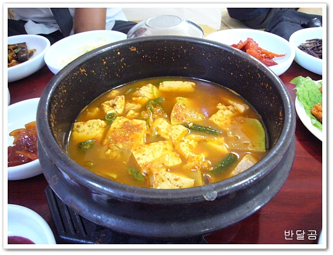 옥천골 한정식 (순창/남계리)... 푸짐하고 맛깔지게 차려진 한상...