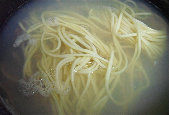수바지락칼국수 이미지
