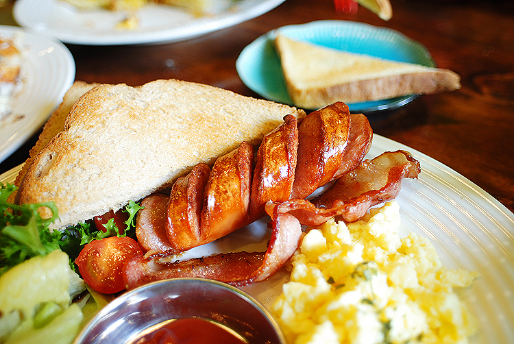 [부산/부산대앞] 부엌의 햇살을 담은 곳 - 더 브런치 (The Brunch+)