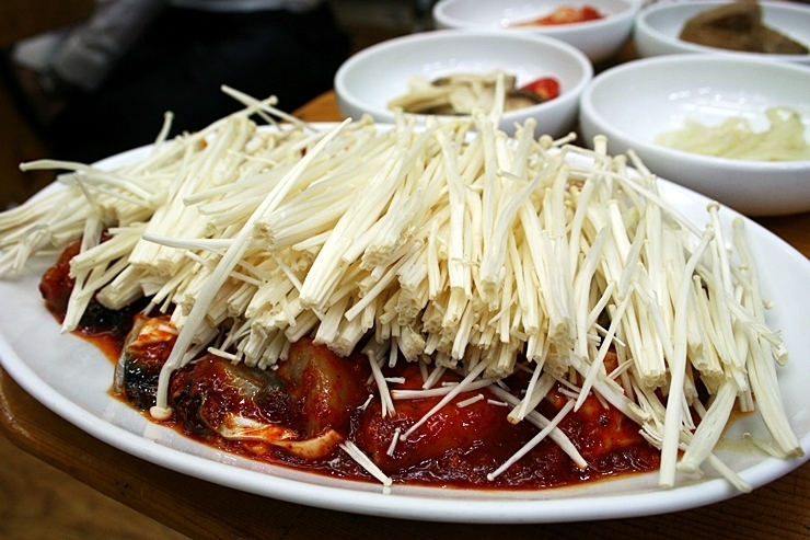 [용두동] 용두동복집 - 복 불고기 + 복 껍데기 무침